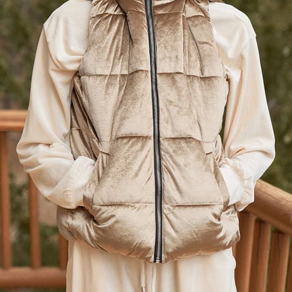 Velvet Hooded Bubble Vest (Multiple Colors) - Picture 7 of 11